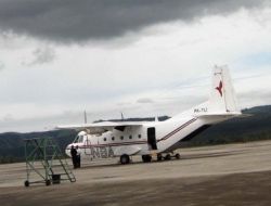 Endonezya’da 18 Kişiyi Taşıyan Uçak Düştü