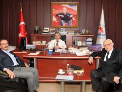 Hukuk Öğrencilerine Burs, Öğretim Üyelerine Konut Verilecek