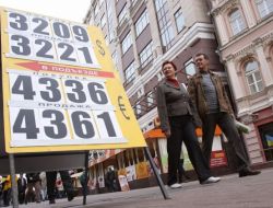 RUSYA'DA DOLAR DEĞERLENDİ