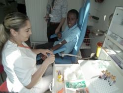 Somalili Öğrenciler Sağlık Kontrolünden Geçirildi