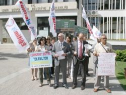 Eğitim-iş, Terör Örgütünün Kaçırdığı Öğretmenlerin Bulunmasını İstedi