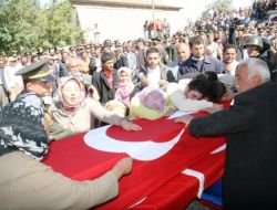 Aksaray Şehidini Dualarla Uğurladı!