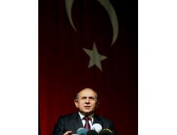 Burhan Kuzu: Yeni Anayasayı 4 Yıla Sarkıtmamak Lazım