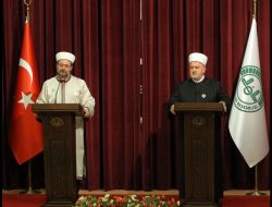 Görmez: Üvey Kardeşlik Yapan Müftüler Bu Kardeşlikten Azledilecek