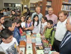 Bulgar Başkan'dan Nilüfer’e Kitap Hediyesi