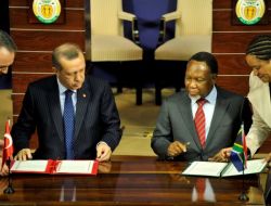 Türkiye İle Güney Afrika Arasında Ortak Bildiri İmzalandı