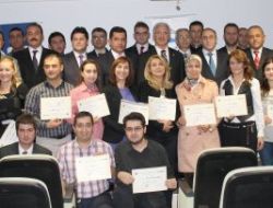 Asad 120 Girişimciye Sertifikalarını Verdi