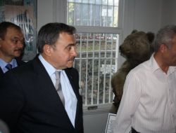 Bakan Eroğlu, Orman Müzesi'ni Gezdi