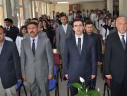 Kimse Yok Mu, Savaştepeli Öğrencilere 10 Bin Kitap Dağıttı