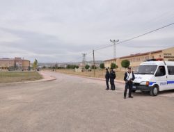 Sivas’ta Öğrenciler Okul Timlerine Emanet