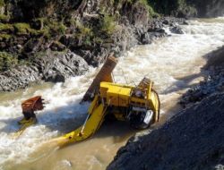 Karabörk Beldesi Sele Teslim Oldu