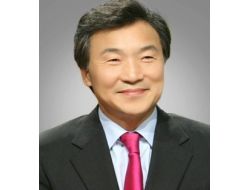 “istifa Edeceğim” Dedi, Arkadaşlarının Israrı Üzerine Vazgeçti.