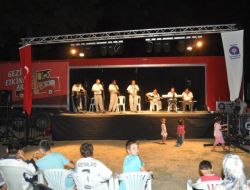 Gezici Tır Uncalı Ve Beldibi’ne Sanat Taşıdı