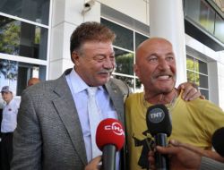 ANTALYA’YA ÜNLÜ YAĞDI