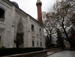 Bursa Yeşil Cami İç Restorasyona Alınıyor