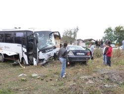 Düzce’de Kaza: 2 Ölü 5 Yaralı