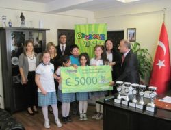 Zeytinli Naim Süleymanoğlu İlköğretim Okulu'ndan Avrupa Birinciliği