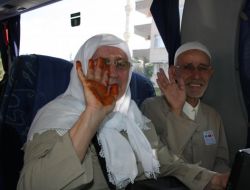 Hacı Adayları Dualarla Uğurlandı