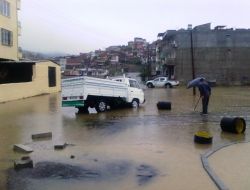 Edremit Körfezi Yağmura Teslim Oldu!
