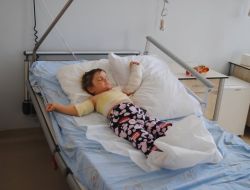 Üzerine Semaver Devrilen Küçük Berivan'ın Yardımına Askeri Helikopter Yetişti