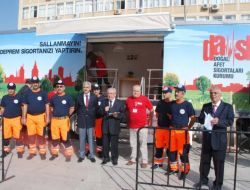 Dask Tır'ı, Vatandaşları Depreme Karşı Bilinçlendiriyor