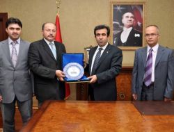 Somali'deki İlk Üroloji Ameliyatını Türk Doktorlar Yaptı