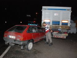 Sürücünün Kaçtığı İddia Edilen Kazada 2 Kişi Ağır Yaralandı