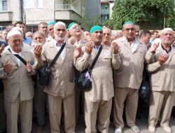 Bafra’nın İlk Hacı Adayı Kafilesi Uğurlandı