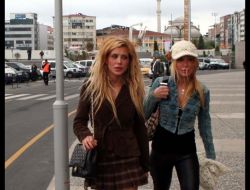 Sunucu Ersoy Kardeşlerin Polise Hakaret Davası