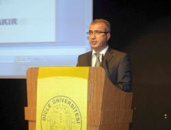 Prof. Dr. Aytekin Sır: Tanınmış Kişiler Psikiyatristlere Gitmeye Çekiniyor