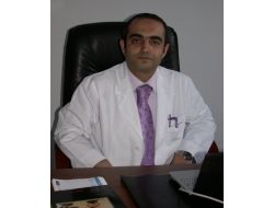 Prof. Dr. Erdem: Cildinizi Soğuk Havadan Ucuz Saf Vazelinle Koruyabilirsiniz