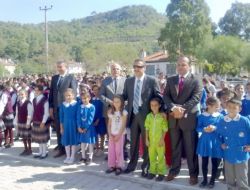 Muğla’da Gökçe Zeynep Gönen İlköğretim Okulu’na Beyaz Bayrak Verildi
