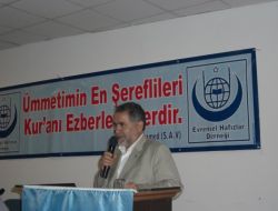 Kur'an-ı Kerim'i En Güzel Anlatanlara Umre Hediyesi