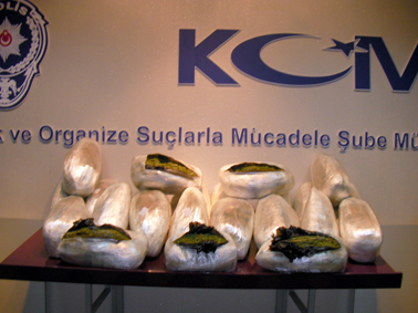 Ankara'da 93 kilo esrar ele geçirildi