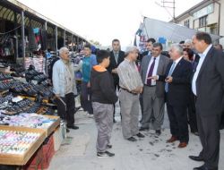 Başkan Özden, Perşembe Pazarı'nı Gezdi