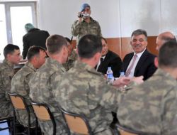 Gül Askeri Birlikleri Ziyaret Etti