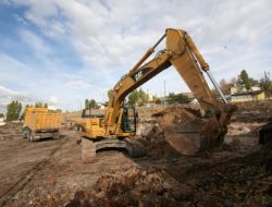 Büyükşehir, Şehitler'de Sosyal Konut Projesi'ne İlk Kazmayı Vurdu