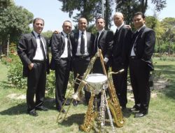 Cazcılar Almanya'daki Türkler İçin Çaldı