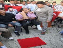 Adanalı Gazi, Teröristlerin Serbest Bırakılmasına Tepki Göstererek Devlet Övünç Madalyasını Kırdı