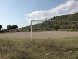 Kumla Sahası Suni Çim Olacak