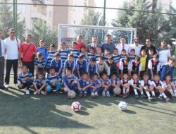 Burç Kolejinin Küçükler Futbol Turnuvası Başladı