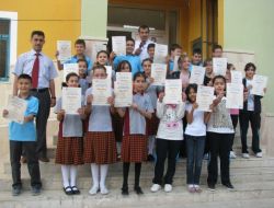 Cambridge Üniversitesi'nden Yıldız İlköğretim Okulu'na Başarı Sertifikası