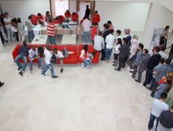 Zirve Üniversitesi Öğrencileri Macbook Air Sahibi Oldu