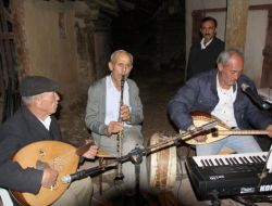 Nallıhan Beydili Köyü Folklorü Araştırılıyor