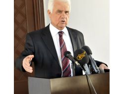 Eroğlu: Kktc'lilere Rum Tarafına Geçişte Pasaport Uygulaması Kaldırıldı