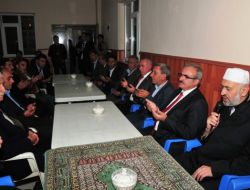 Vali Karaloğlu: Elinizi Bu Milletin Yakasından Çekin