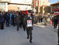 Şehit Üsteğmeni Memleketi Yozgat’ta 10 Bin Kişi Uğurladı