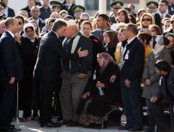 Devletin zirvesi cenazede..