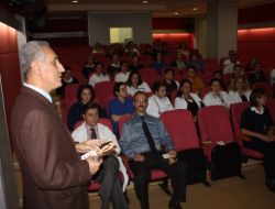 Zonguldak'ta Sağlık Çalışanlarına 'Aile İçi Şiddet' Semineri