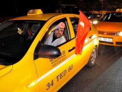 Taksicilerden Terörü Protesto Eylemi